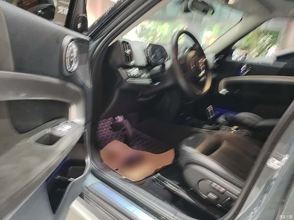 Mini Countryman, 2023 16