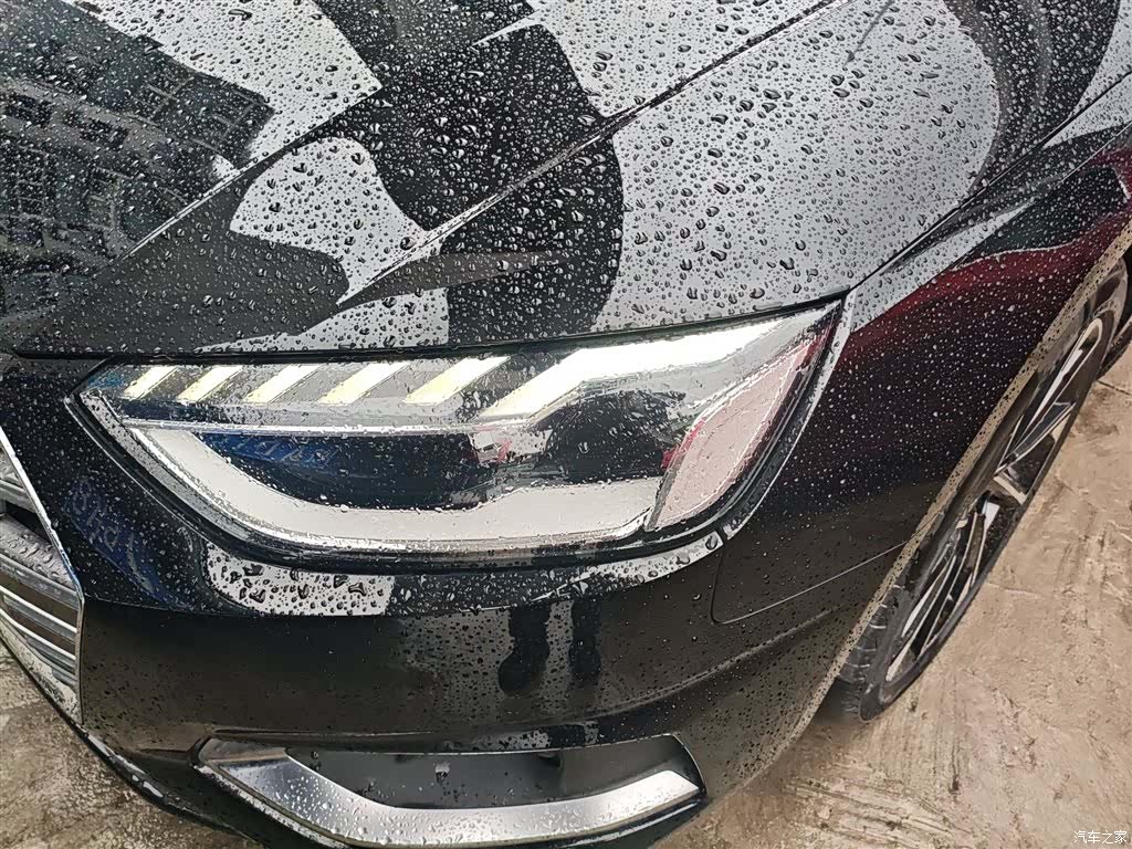 Audi A4L, 2022 3