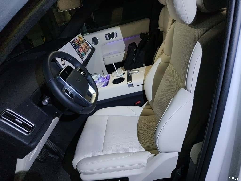 Li Auto L7, 2023 11