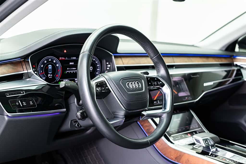 Audi A8L, 2020 9