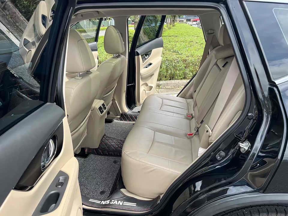 Nissan Qijun Nissan Qijun