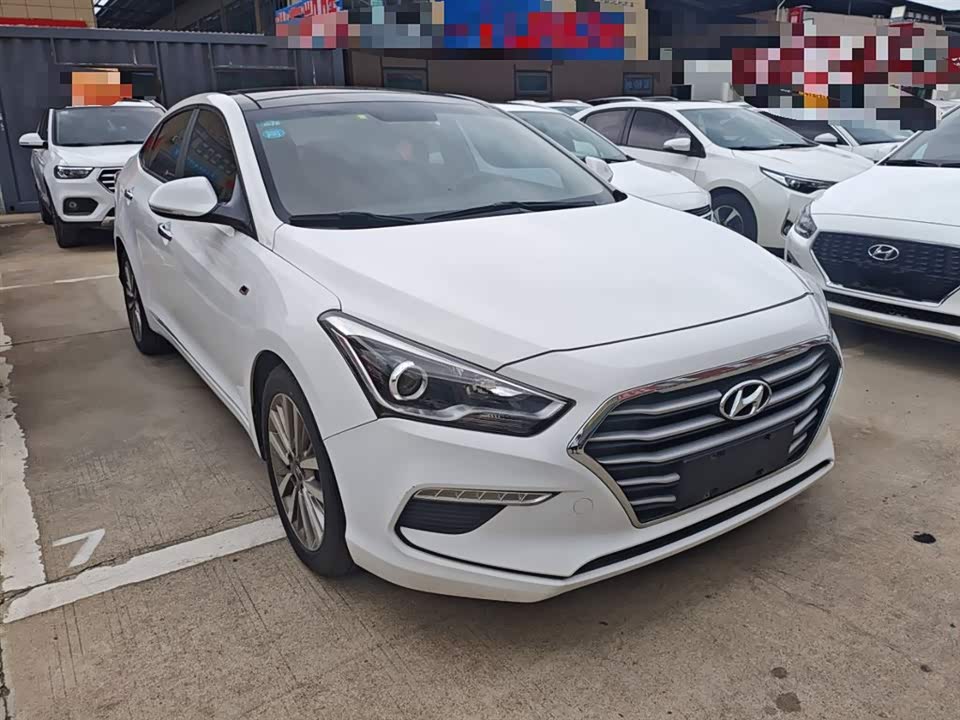 Hyundai Name picture