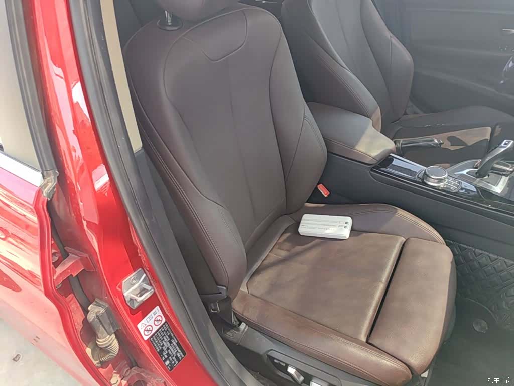 BMW 3 Series, 2019 25
