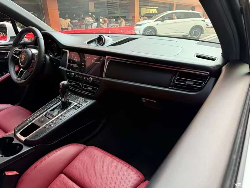 Porsche Macan, 2019 13
