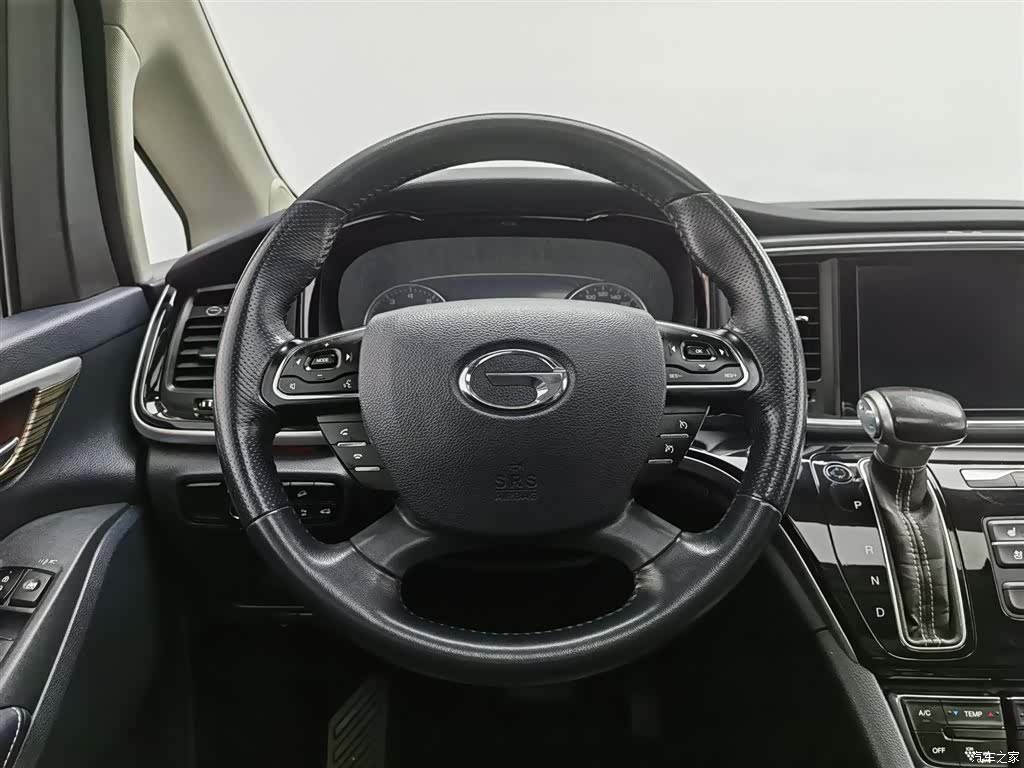 Trumpchi M8, 2020 11