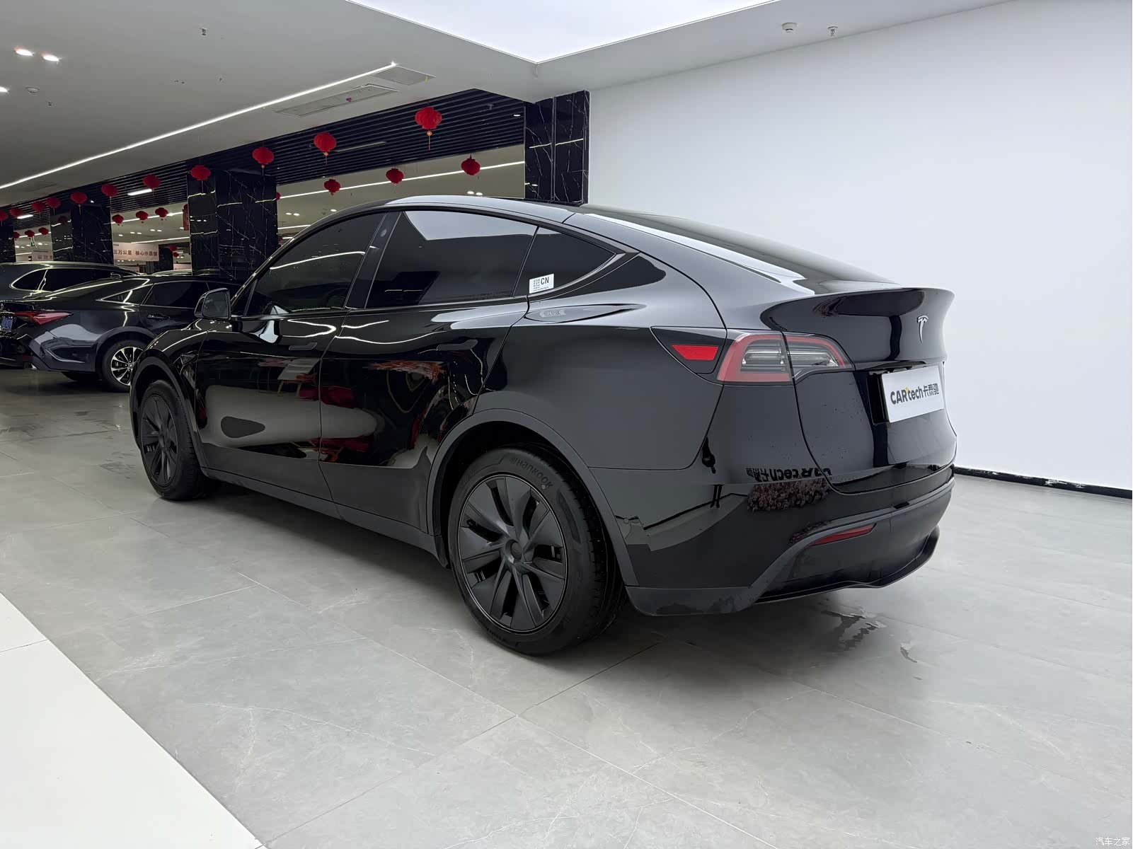 Tesla Model Y, 2024 4