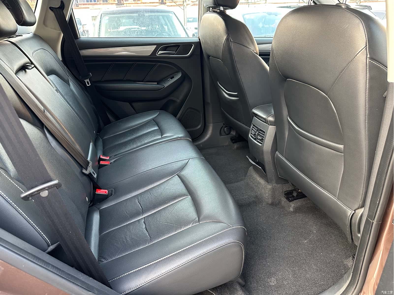 Roewe RX5, 2017 7