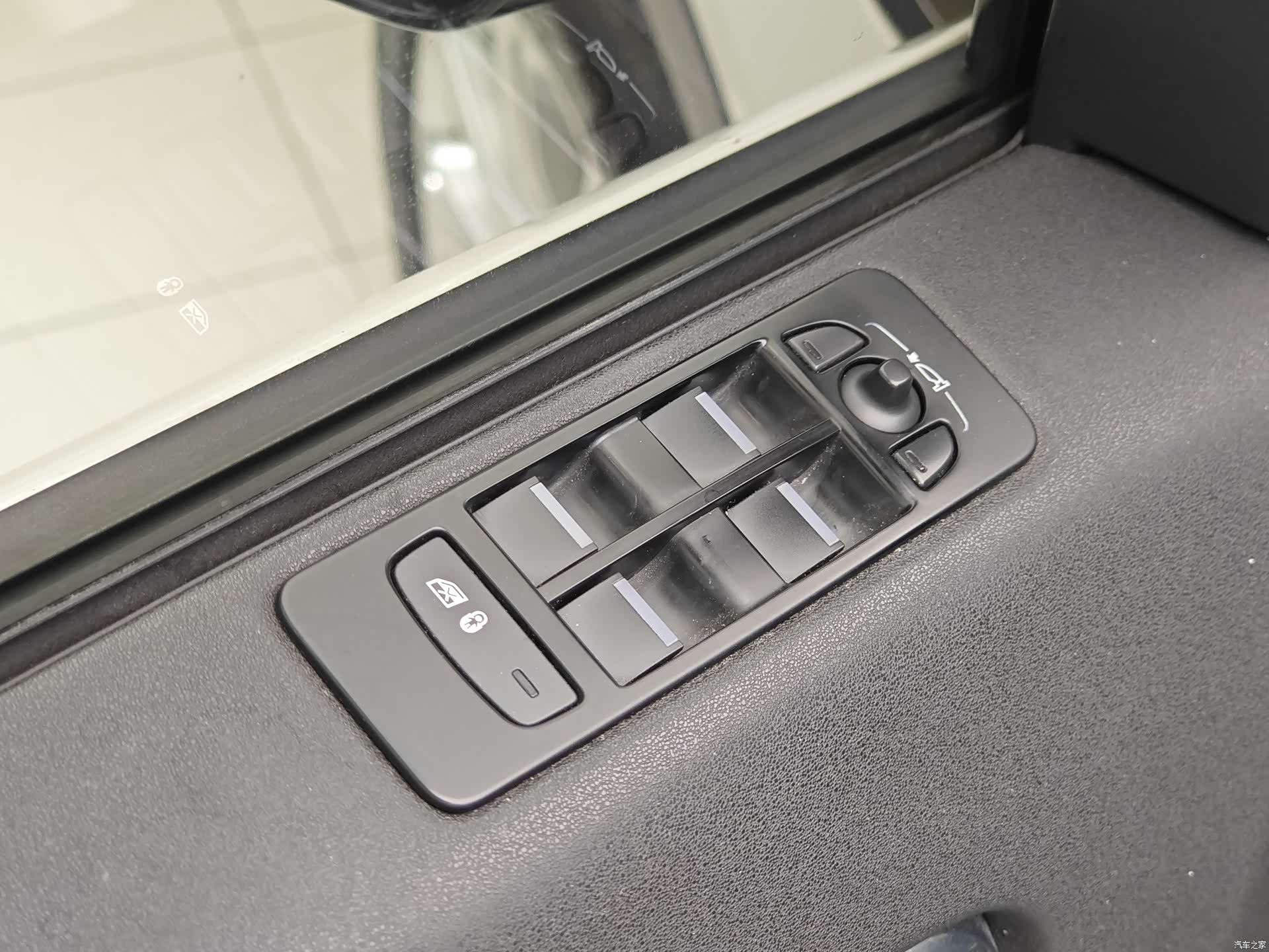 Land Rover Discovery, 2019 8