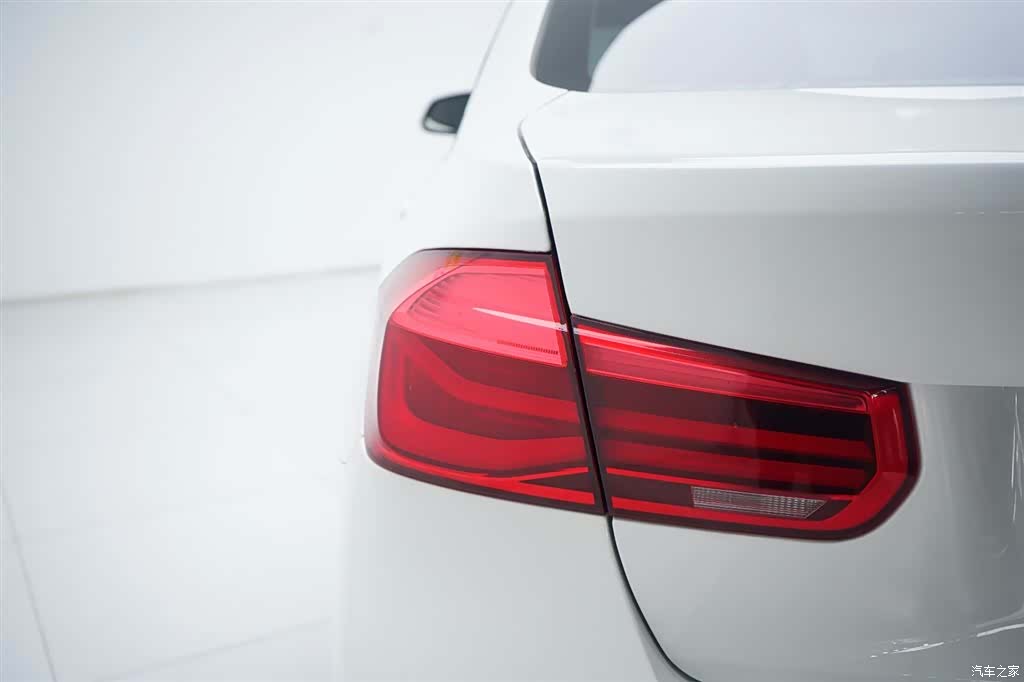 BMW 3 Series, 2017 10