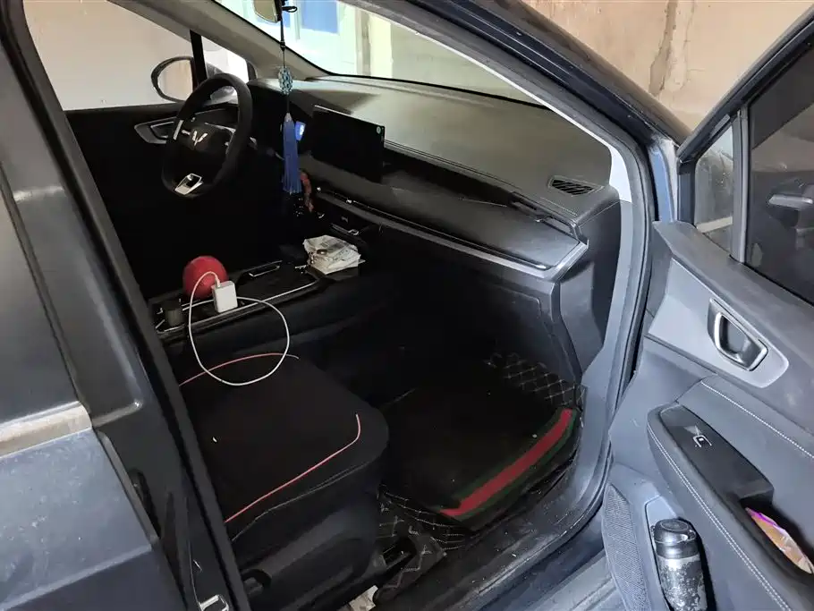 Wuling Wuling Jiachen