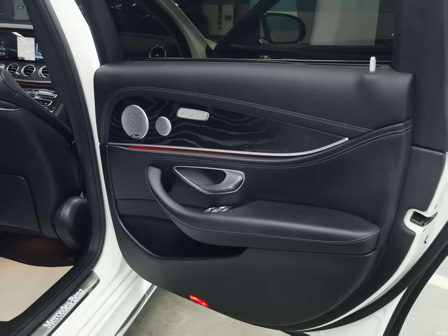 Mercedes-Benz E-Class, 2017 15