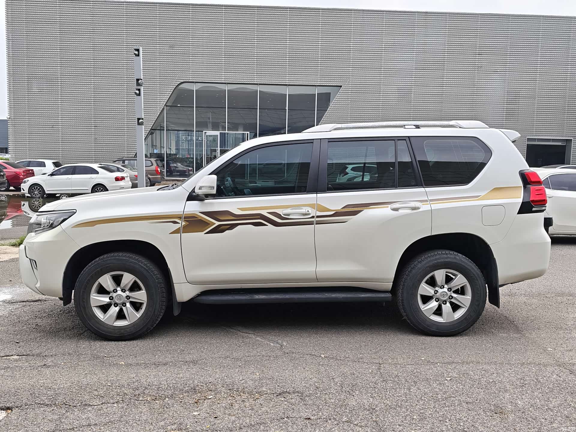 Toyota Prado, 2018 3