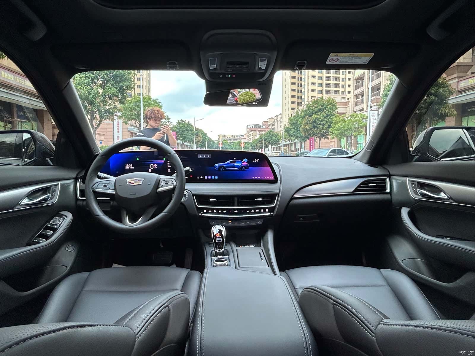 Cadillac CT5, 2025 27