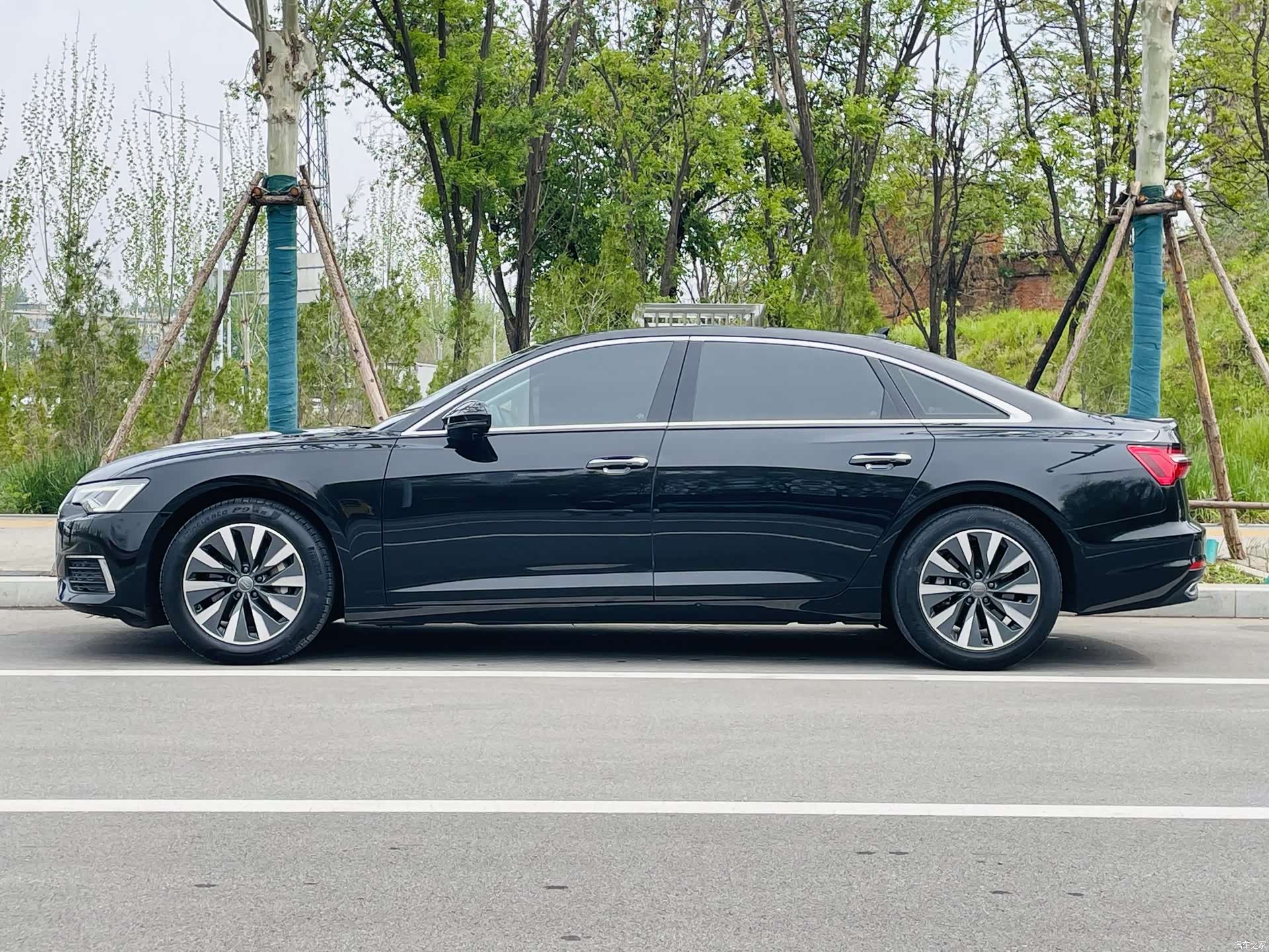 Audi A6L, 2021 28
