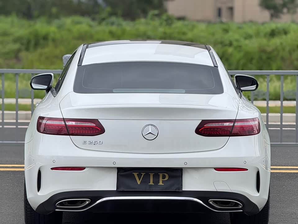 Mercedes-Benz E-class Mercedes-Benz E-class