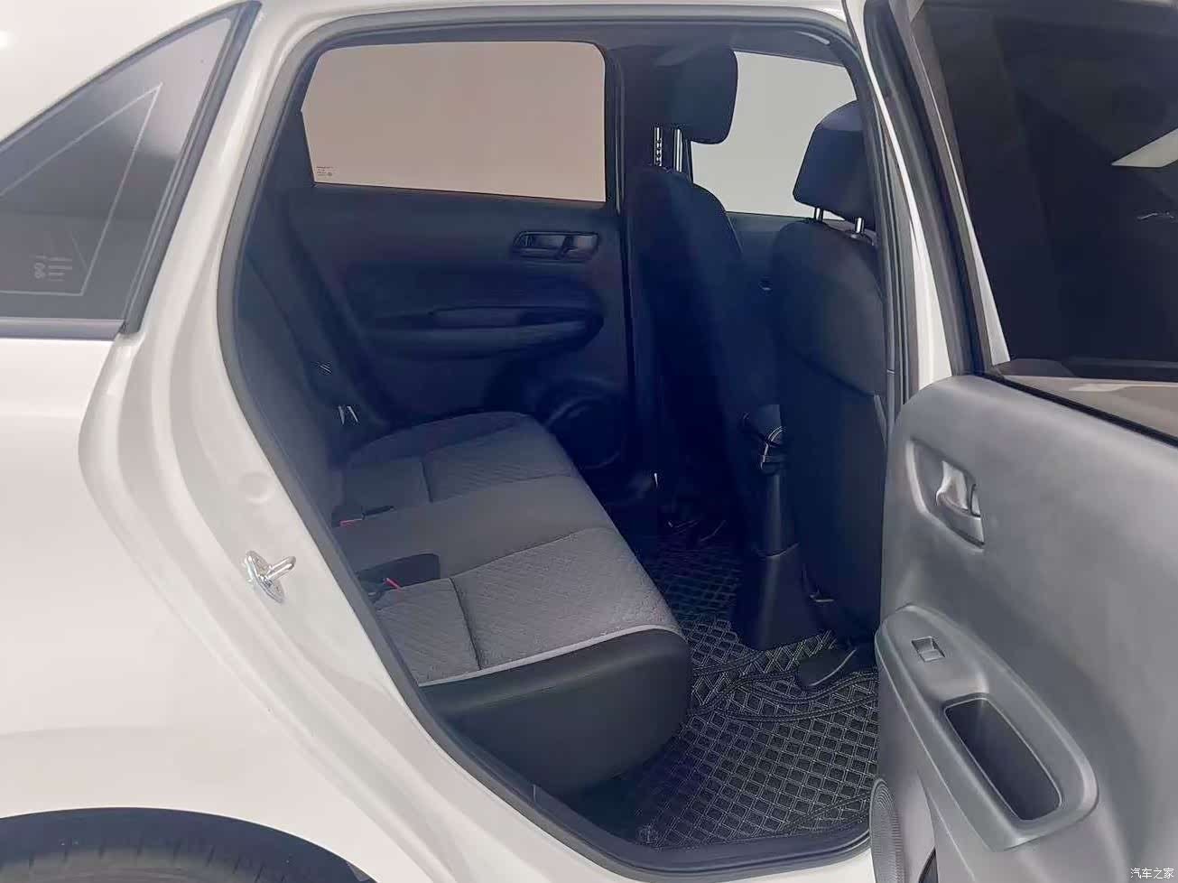 Honda Fit, 2025 13