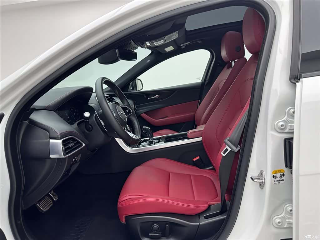 Land Rover XEL, 2022 19