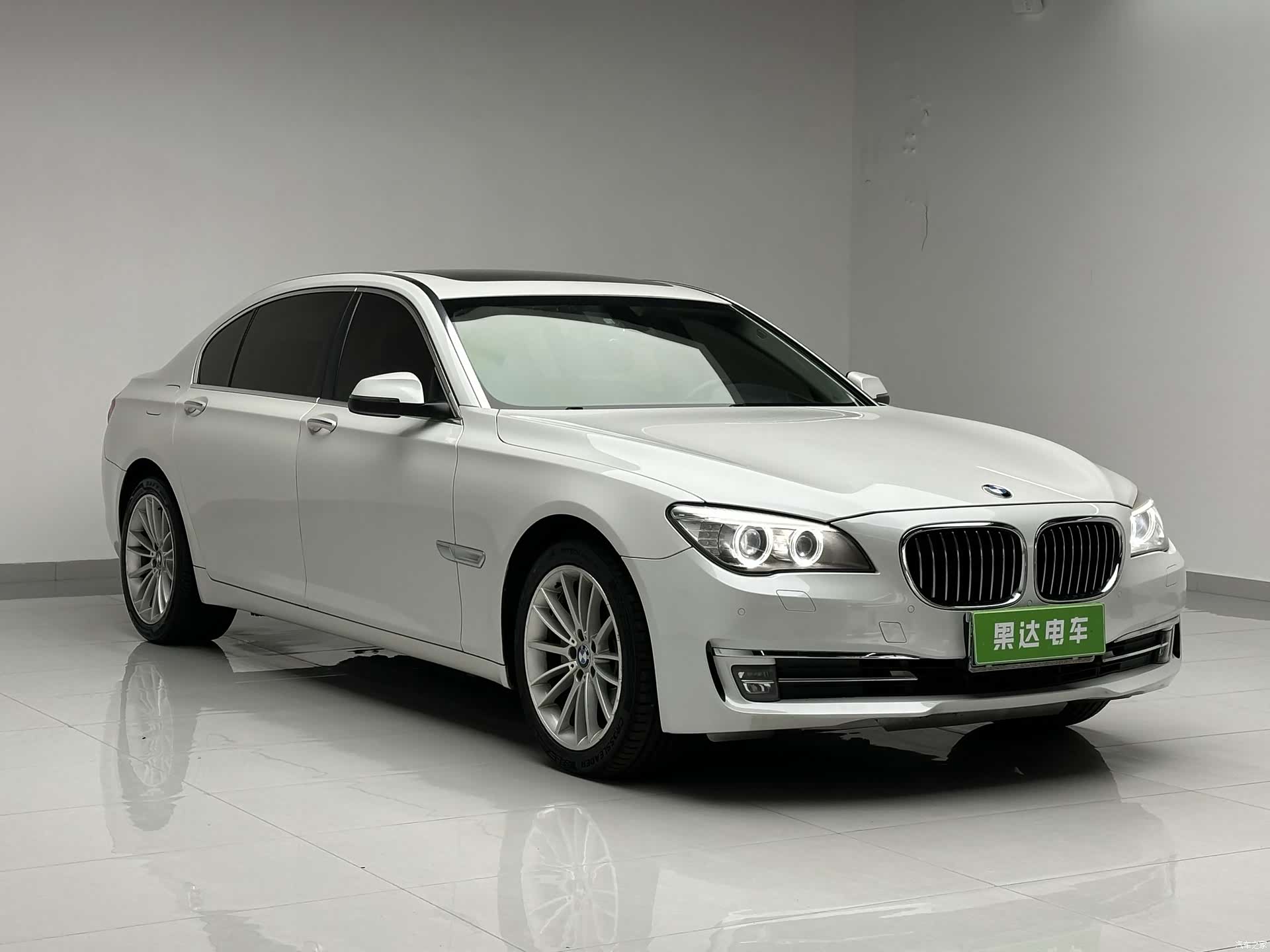 BMW 7 Series, 2014 3
