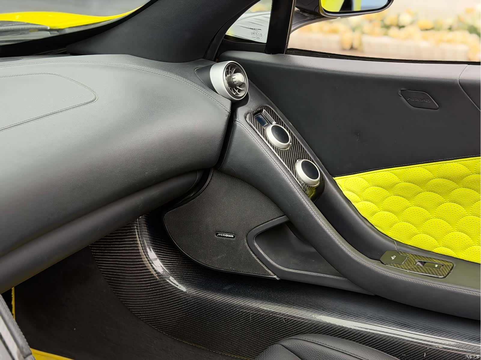 McLaren 12C, 2014 17