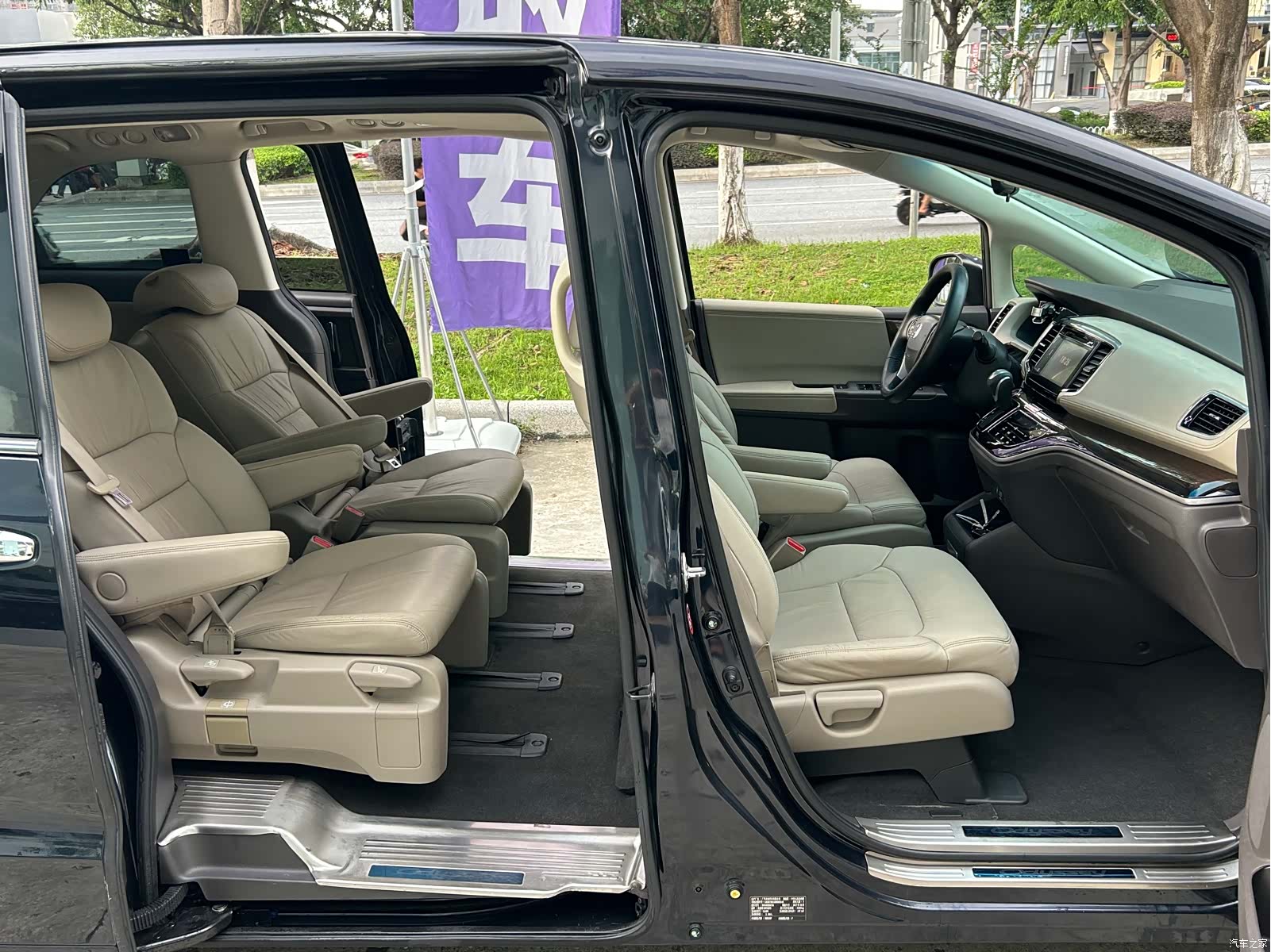 Honda Odyssey, 2017 12