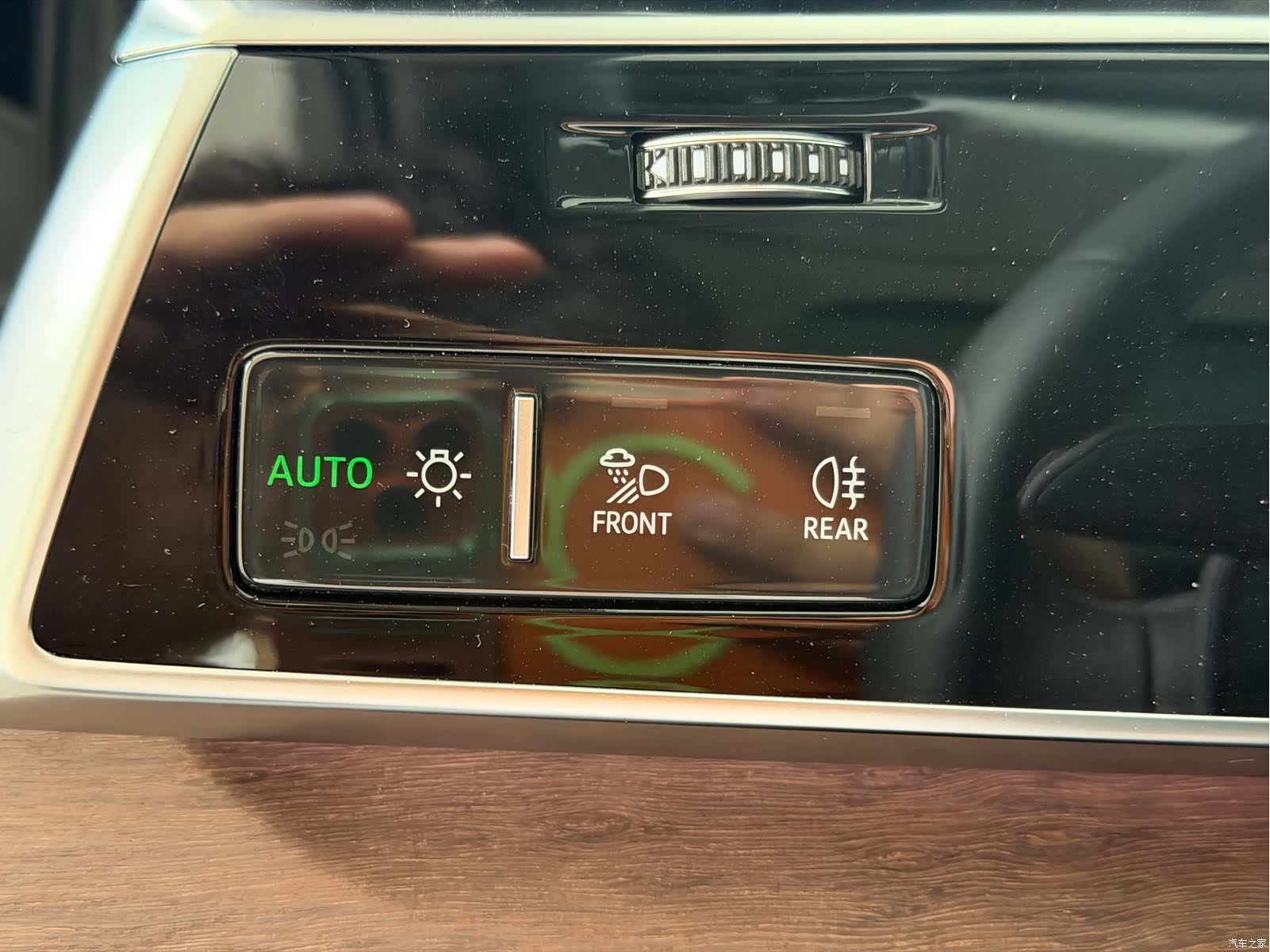 Audi Q7, 2025 18