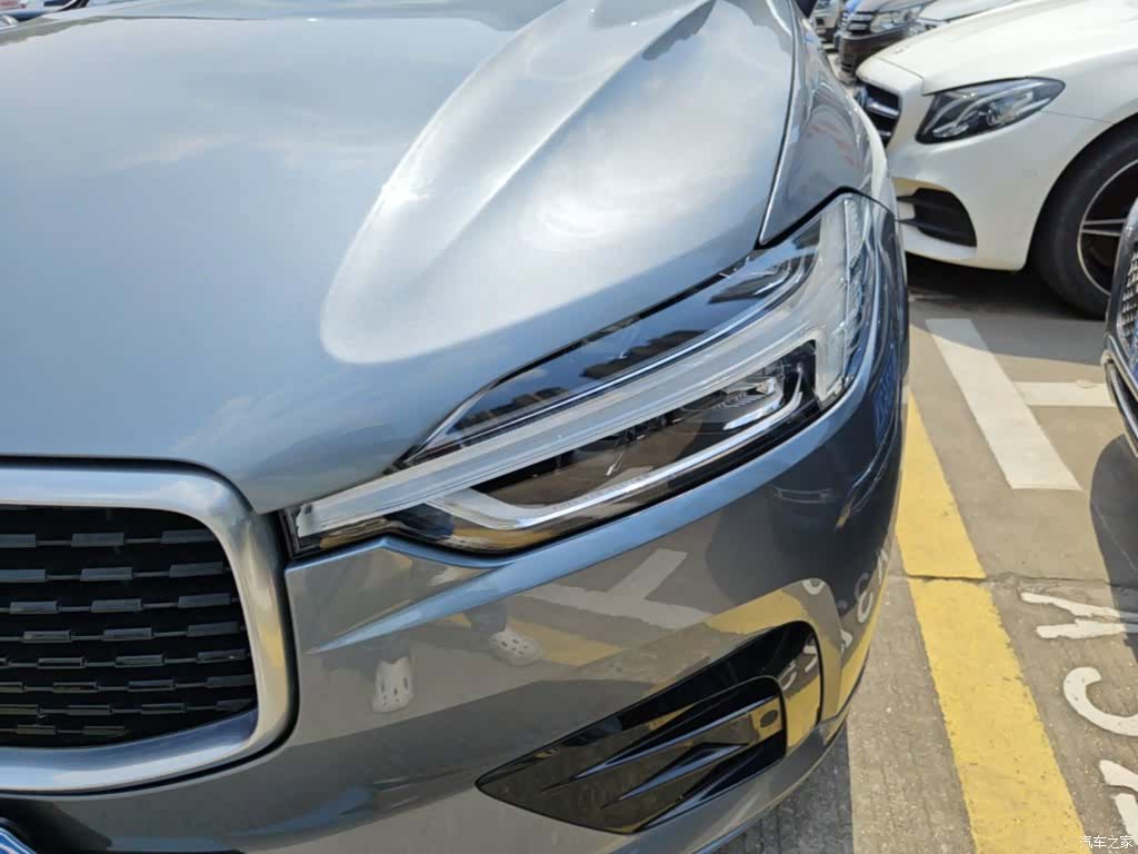 Volvo XC60, 2018 3
