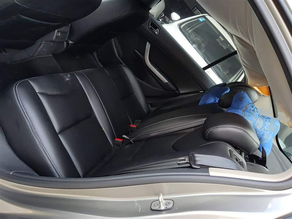 Peugeot 408 Peugeot 408