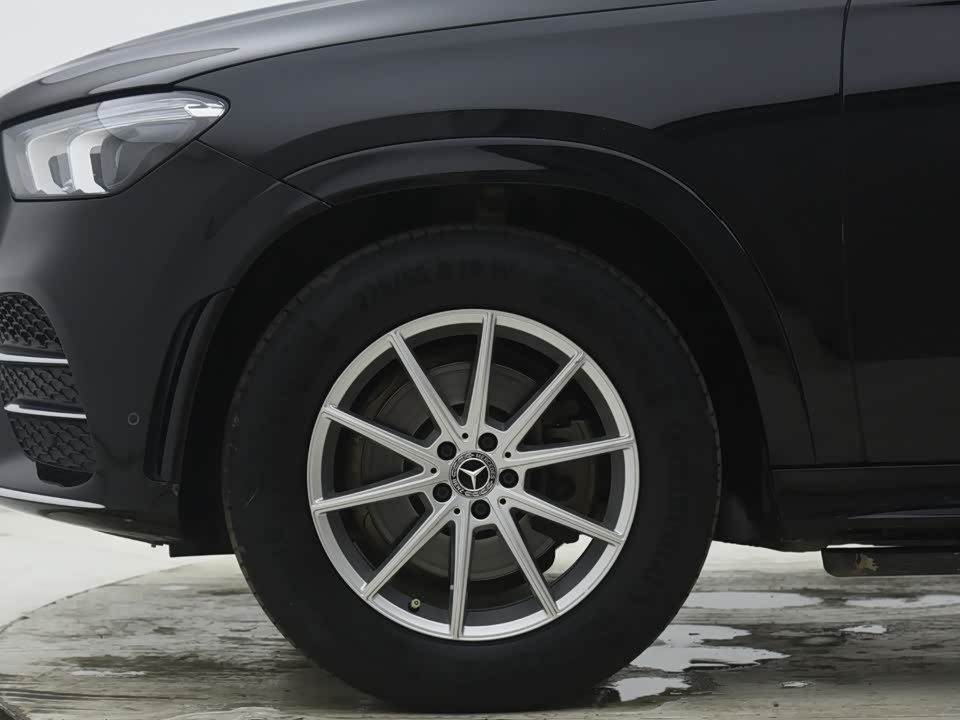 Mercedes-Benz GLE Mercedes-Benz GLE