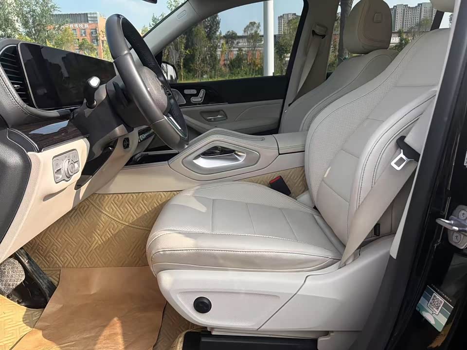 Mercedes-Benz GLE Mercedes-Benz GLE