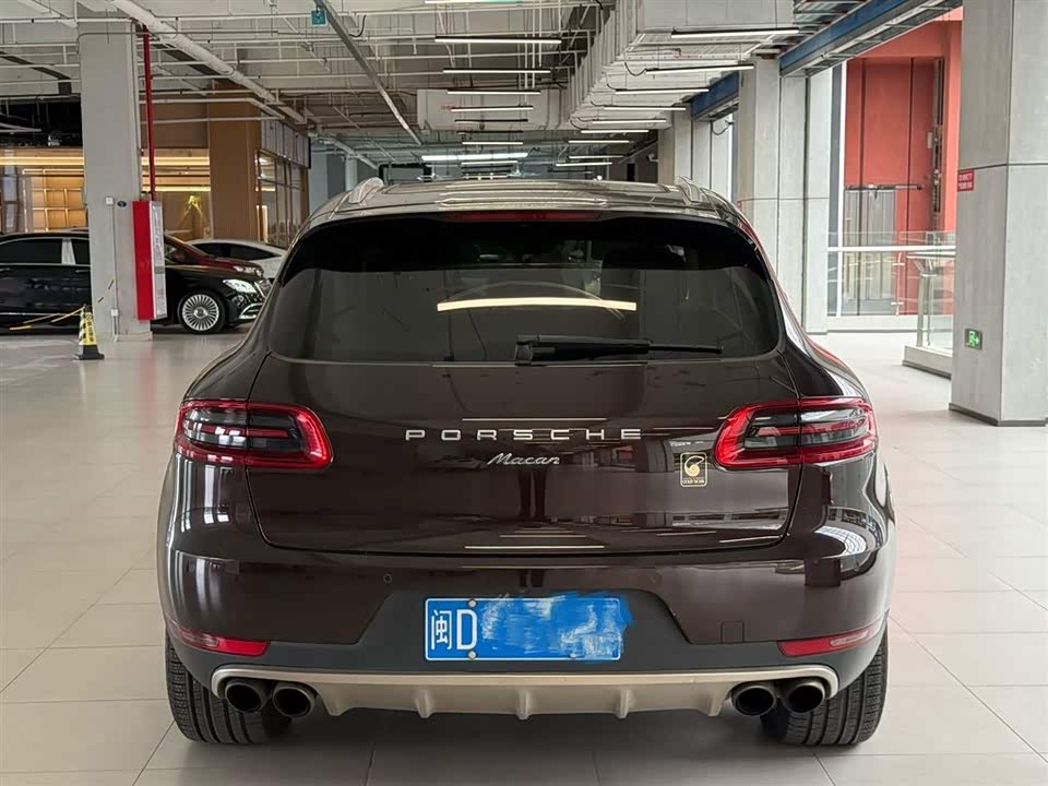 Porsche Macan