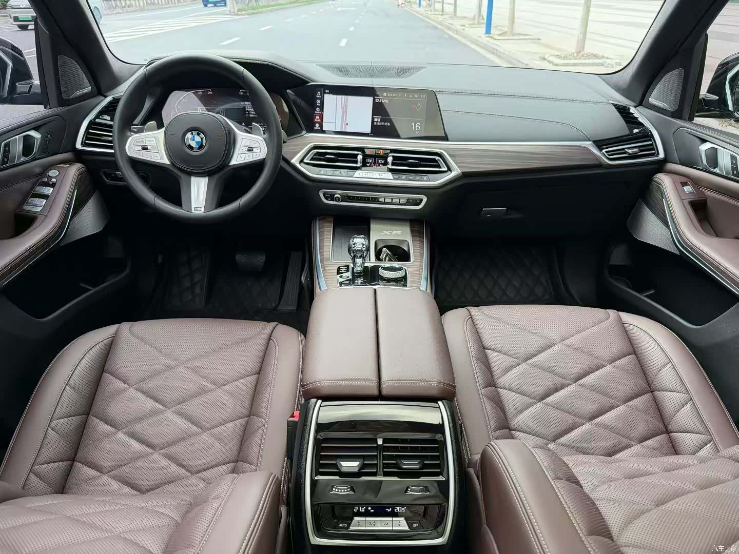 BMW X5, 2023 все фото