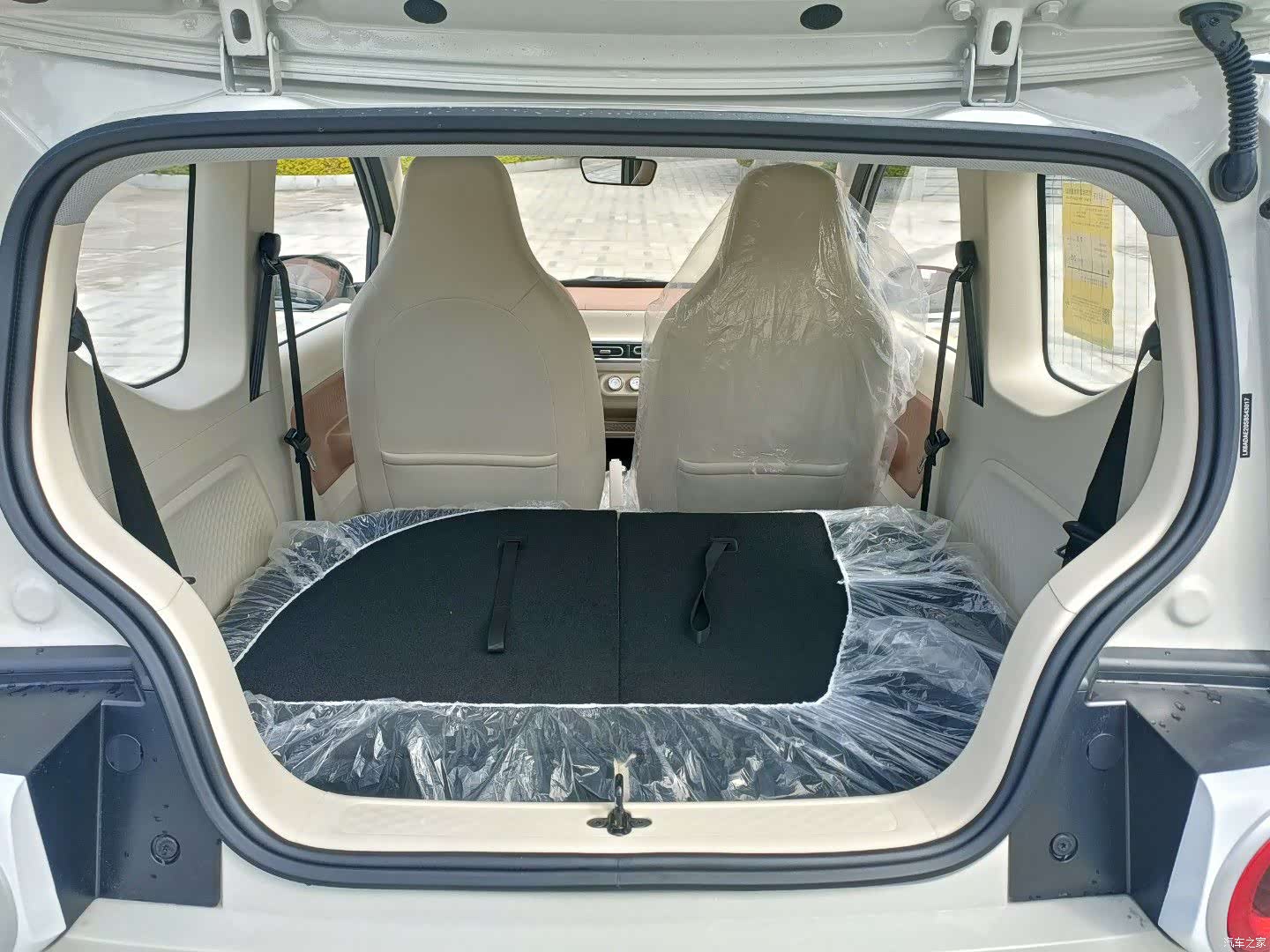Wuling MINIEV, 2026 8
