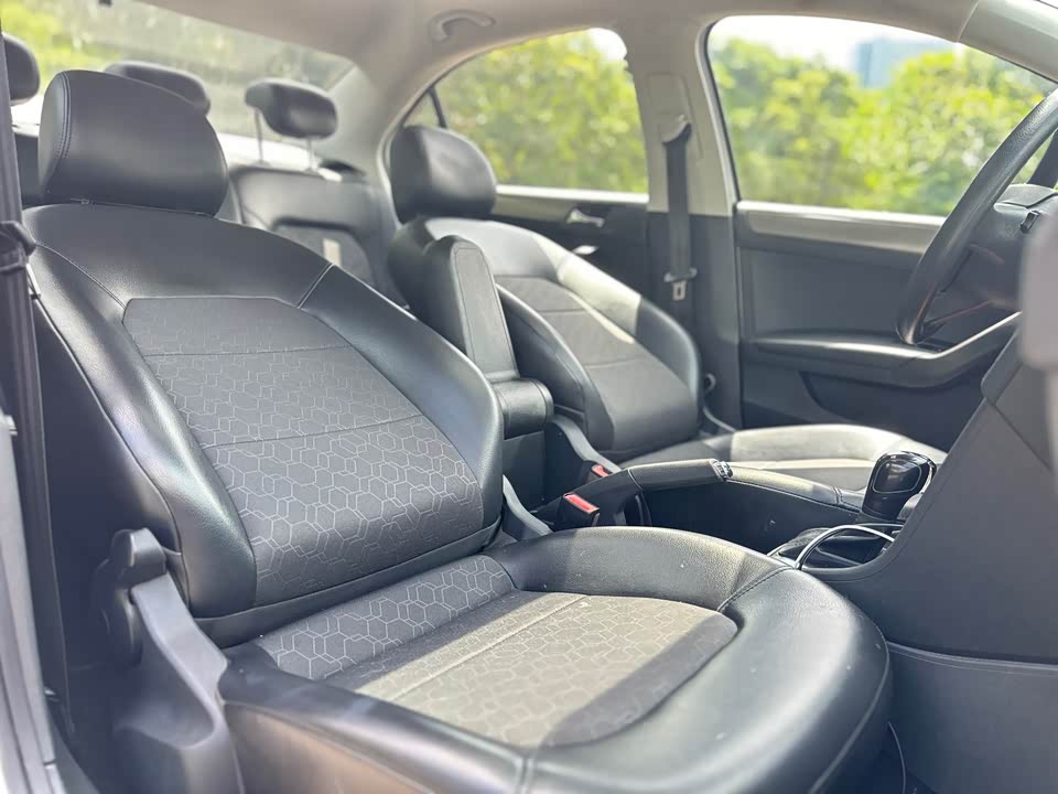 Volkswagen Santana