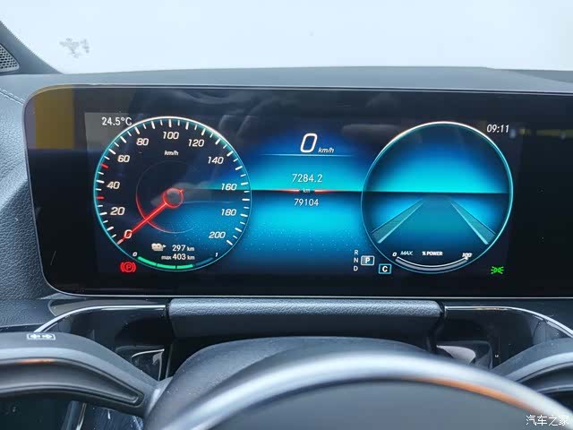 Mercedes-Benz EQA, 2022 6