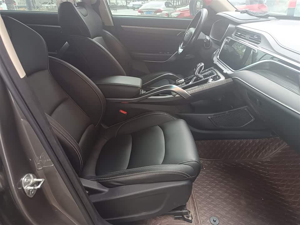 Geely Atlas Geely Atlas