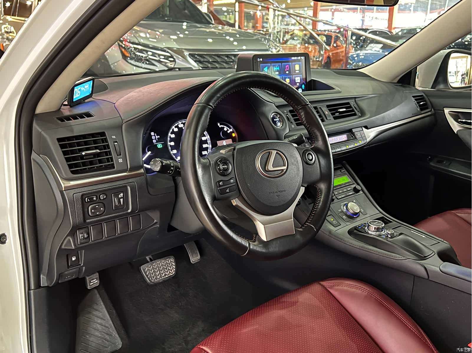 Lexus CT, 2017 7