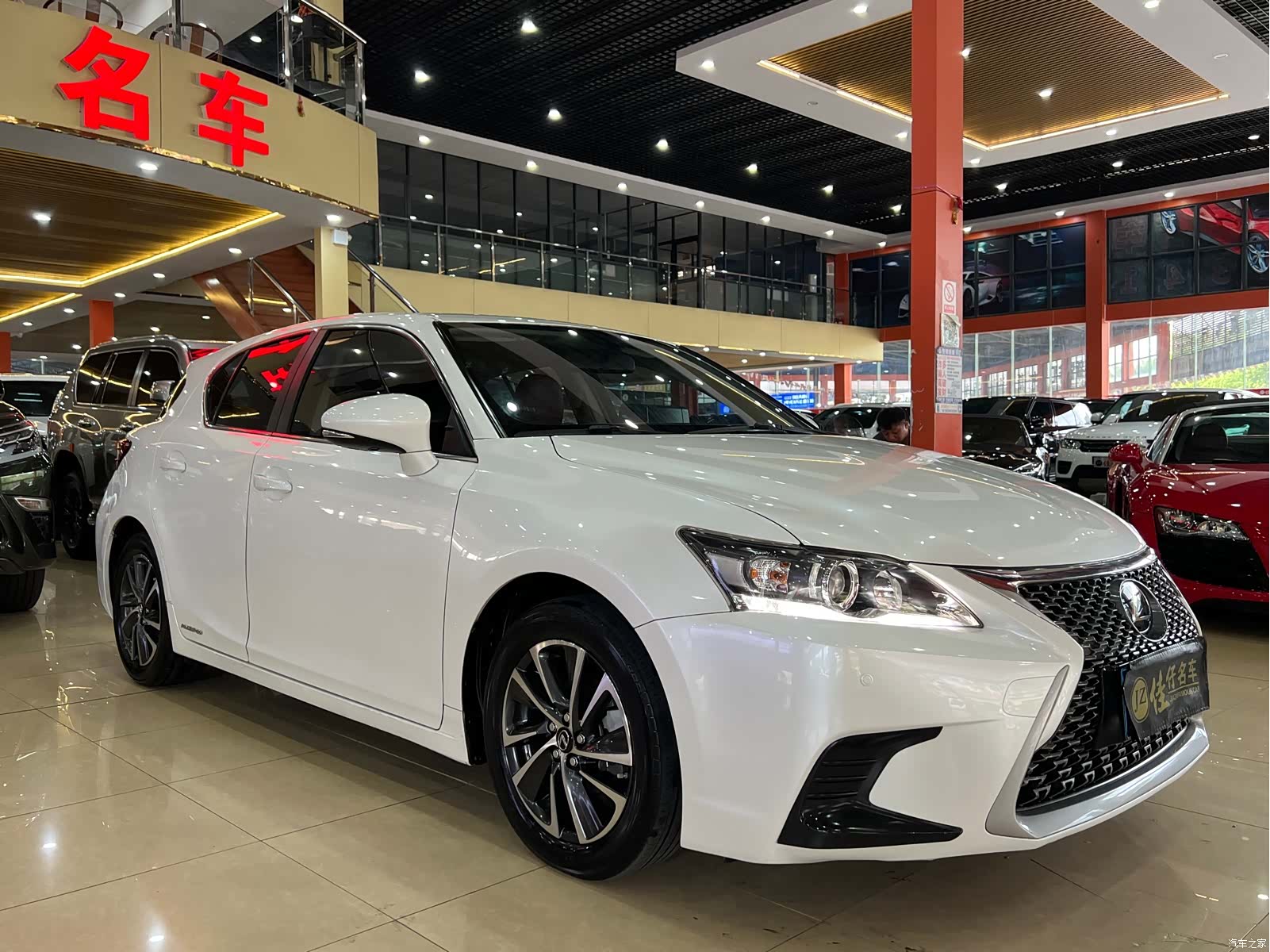 Lexus CT, 2017 3