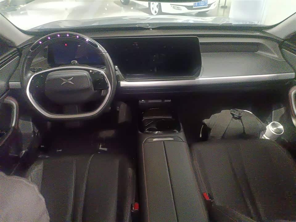 XPENG P7
