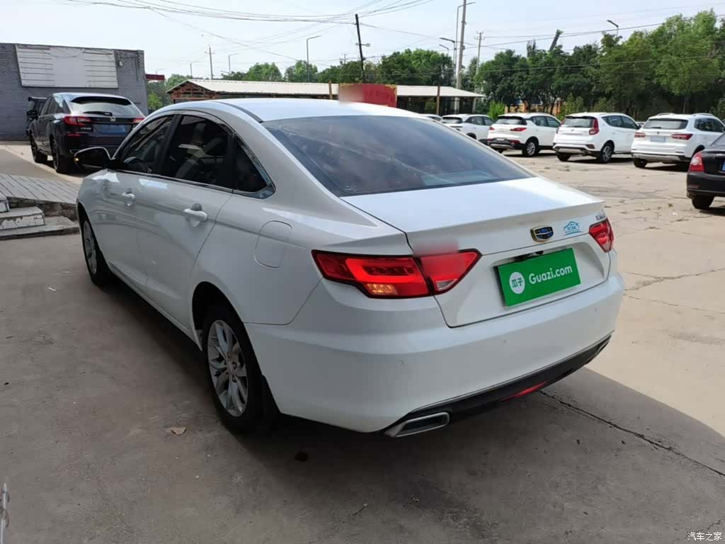 Geely Emgrand, 2017 все фото