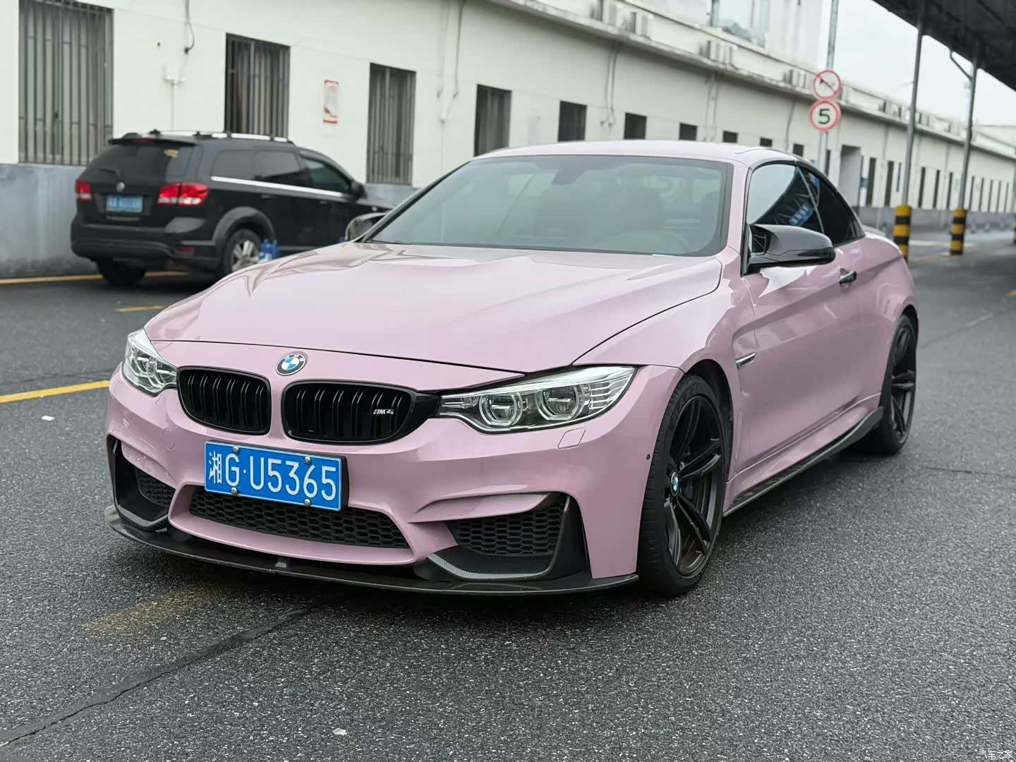 BMW M4, 2017 1