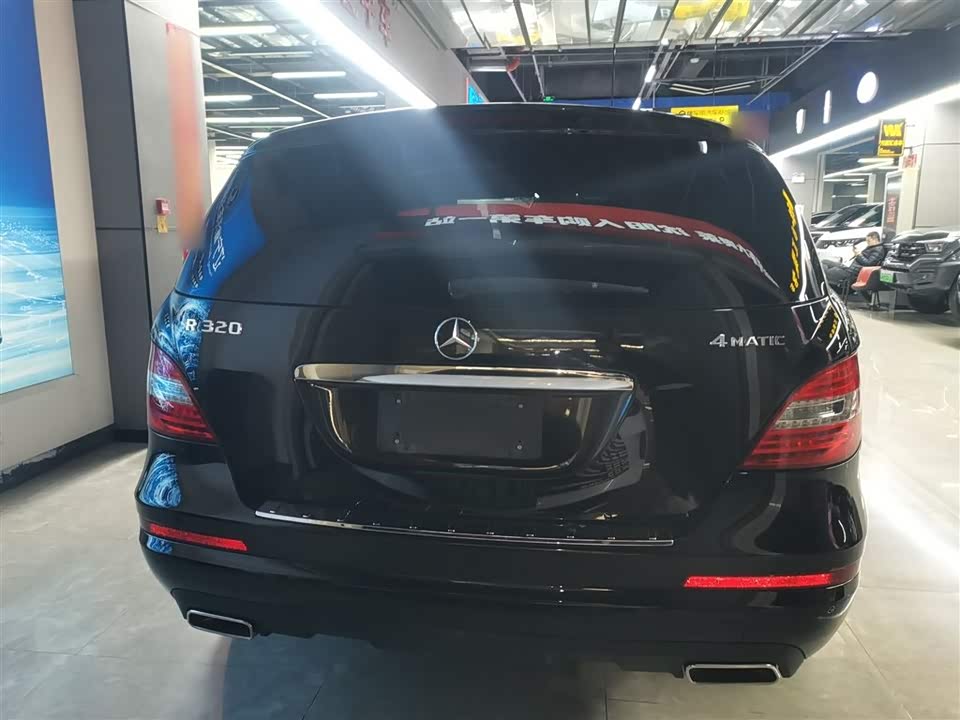 Mercedes-Benz R-class