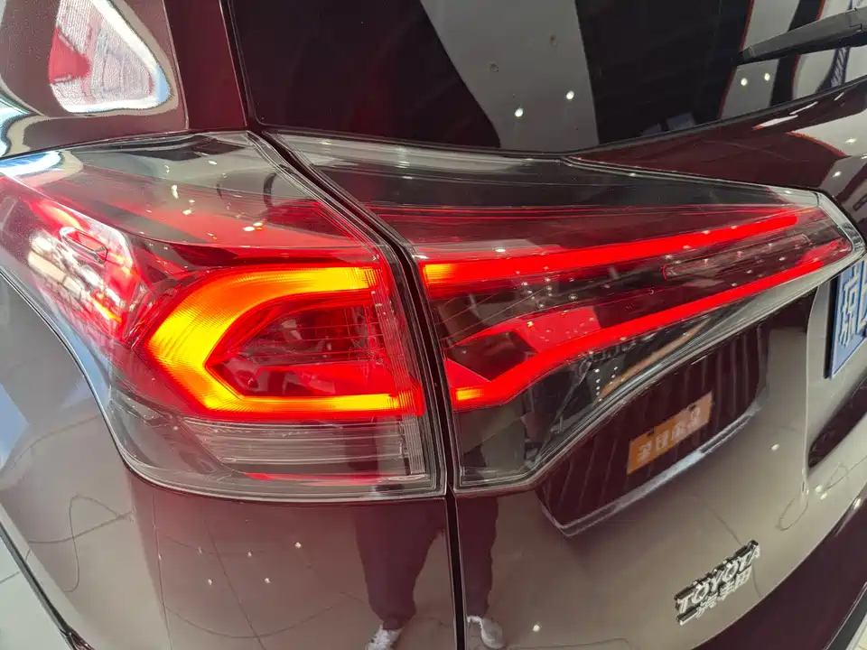 Toyota RAV4 Rongfang