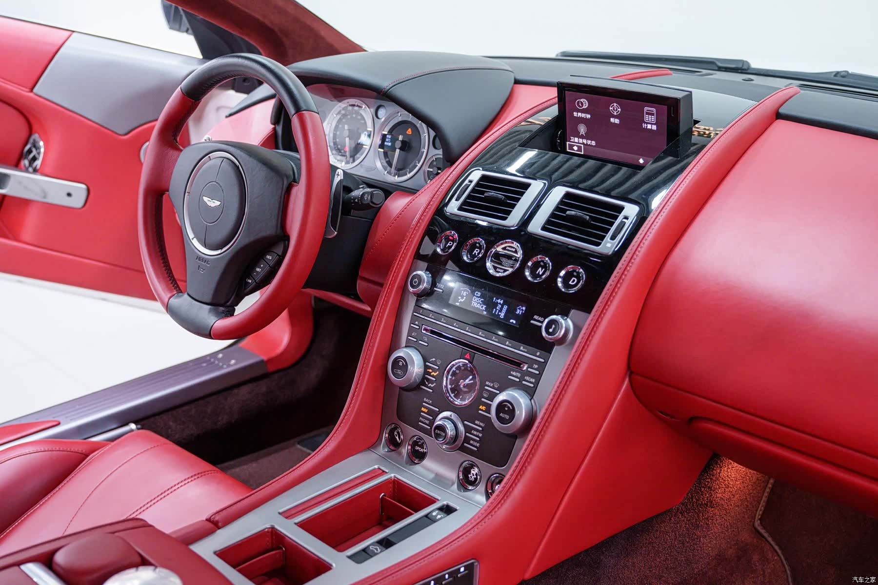 Aston Martin DB9, 2014 13