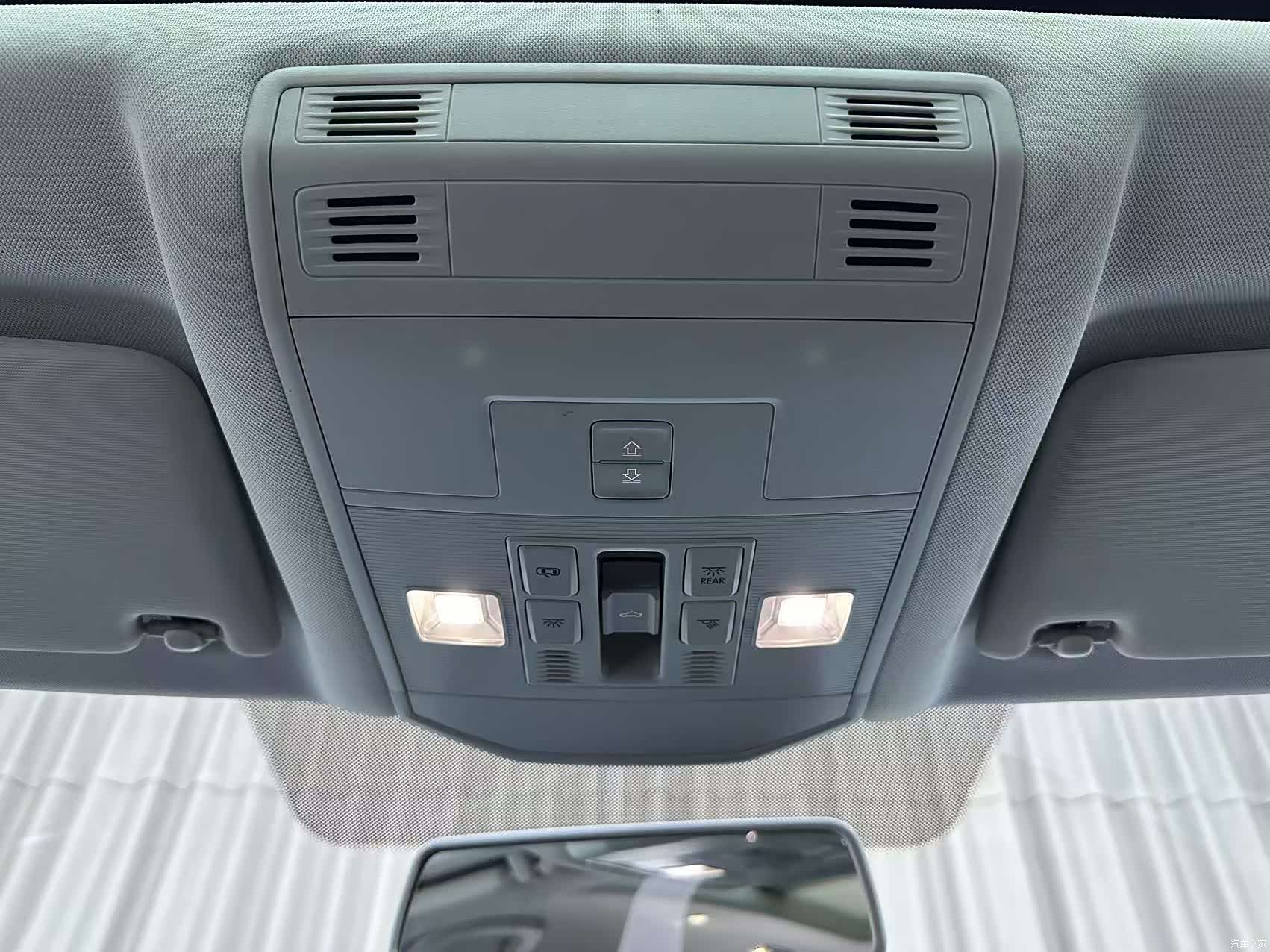 Volkswagen T-ROC, 2022 11