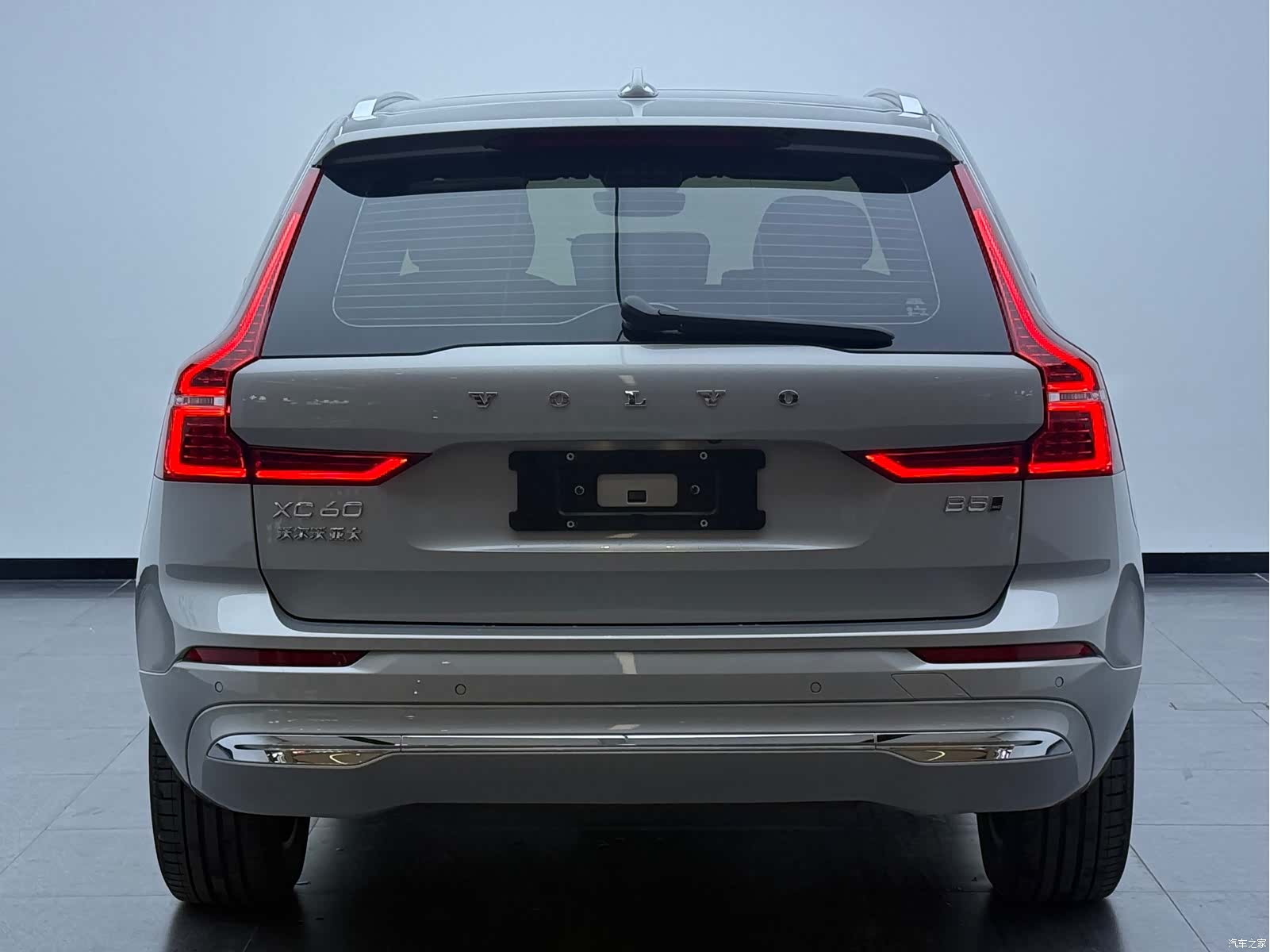 Volvo XC60, 2022 6