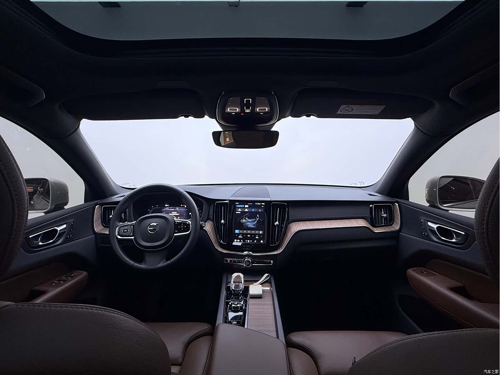 Volvo XC60, 2022 18