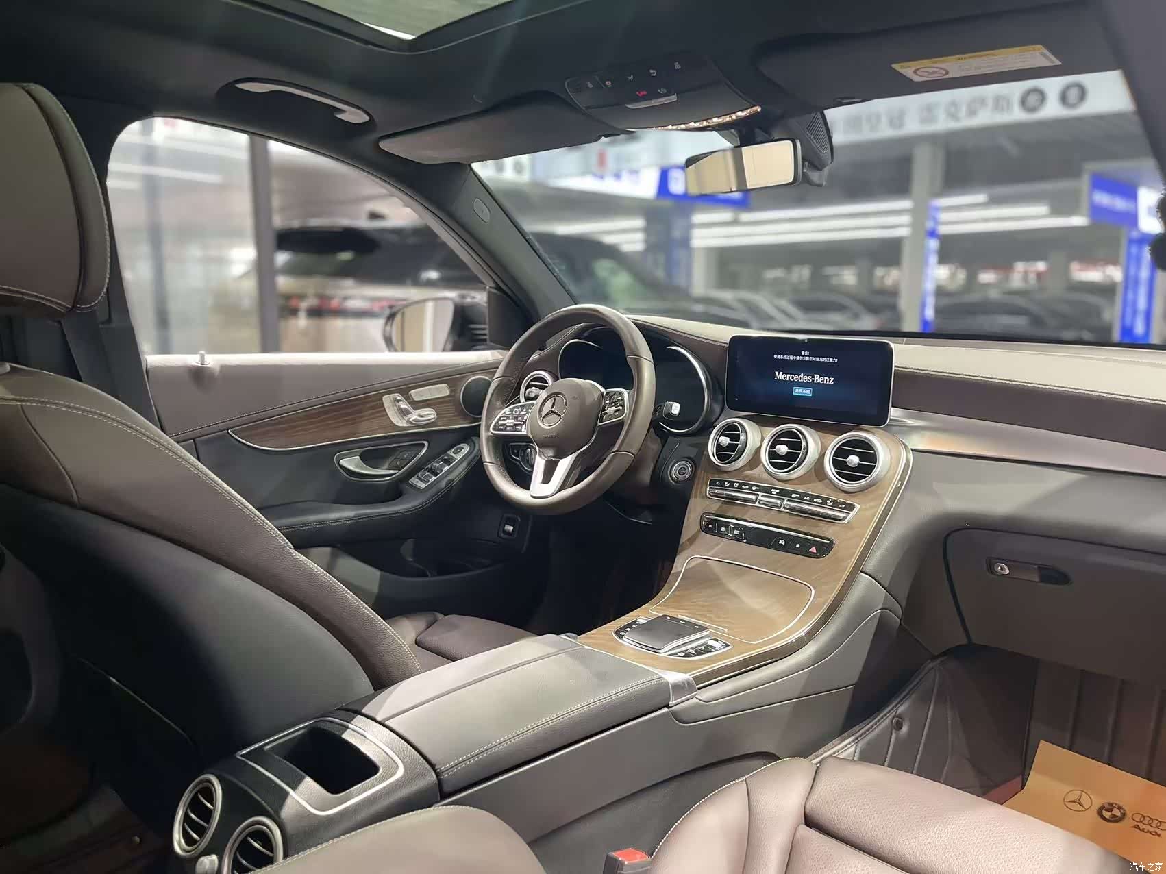 Mercedes-Benz GLC, 2023 15