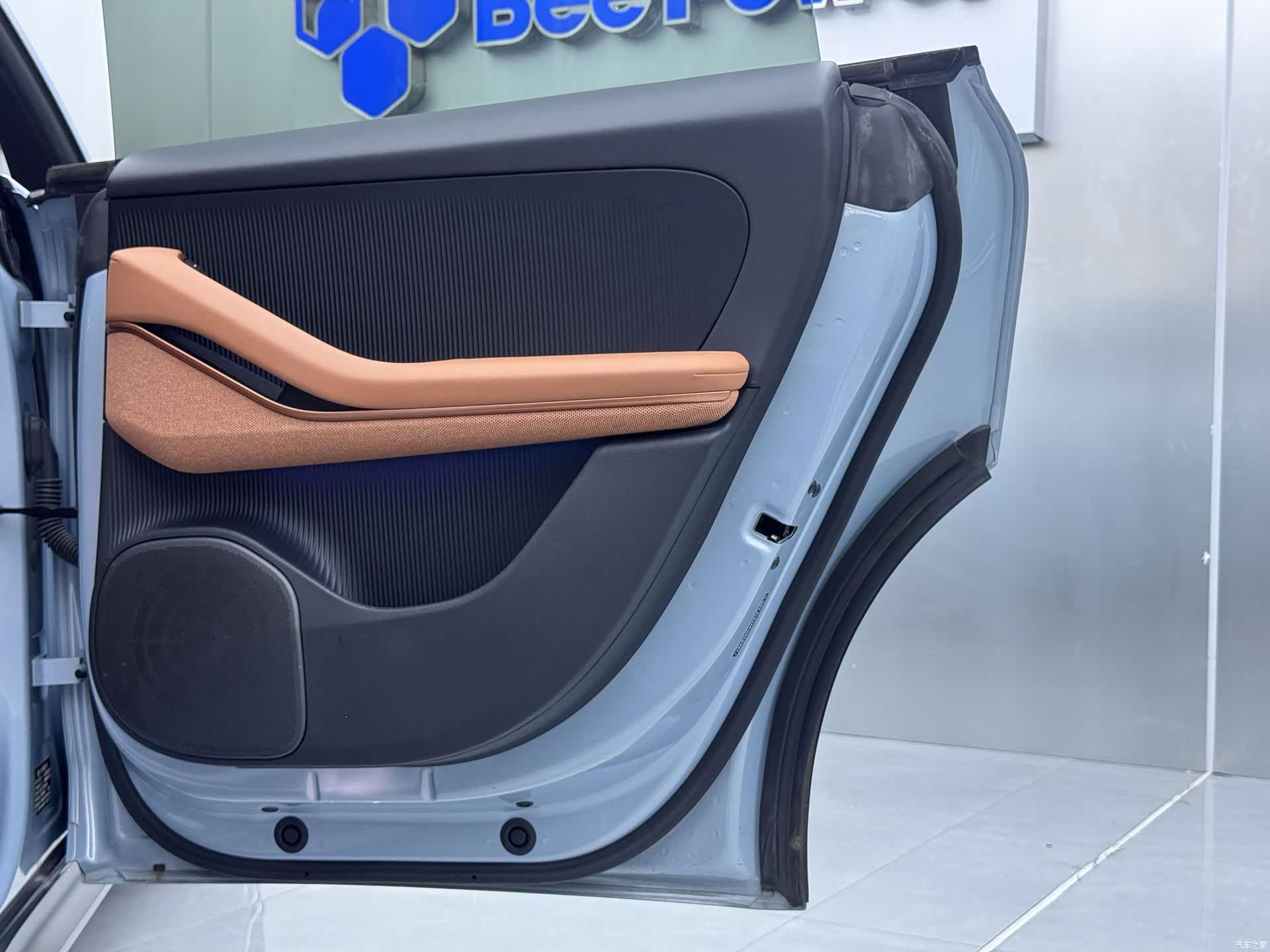 NIO ET5, 2023 11