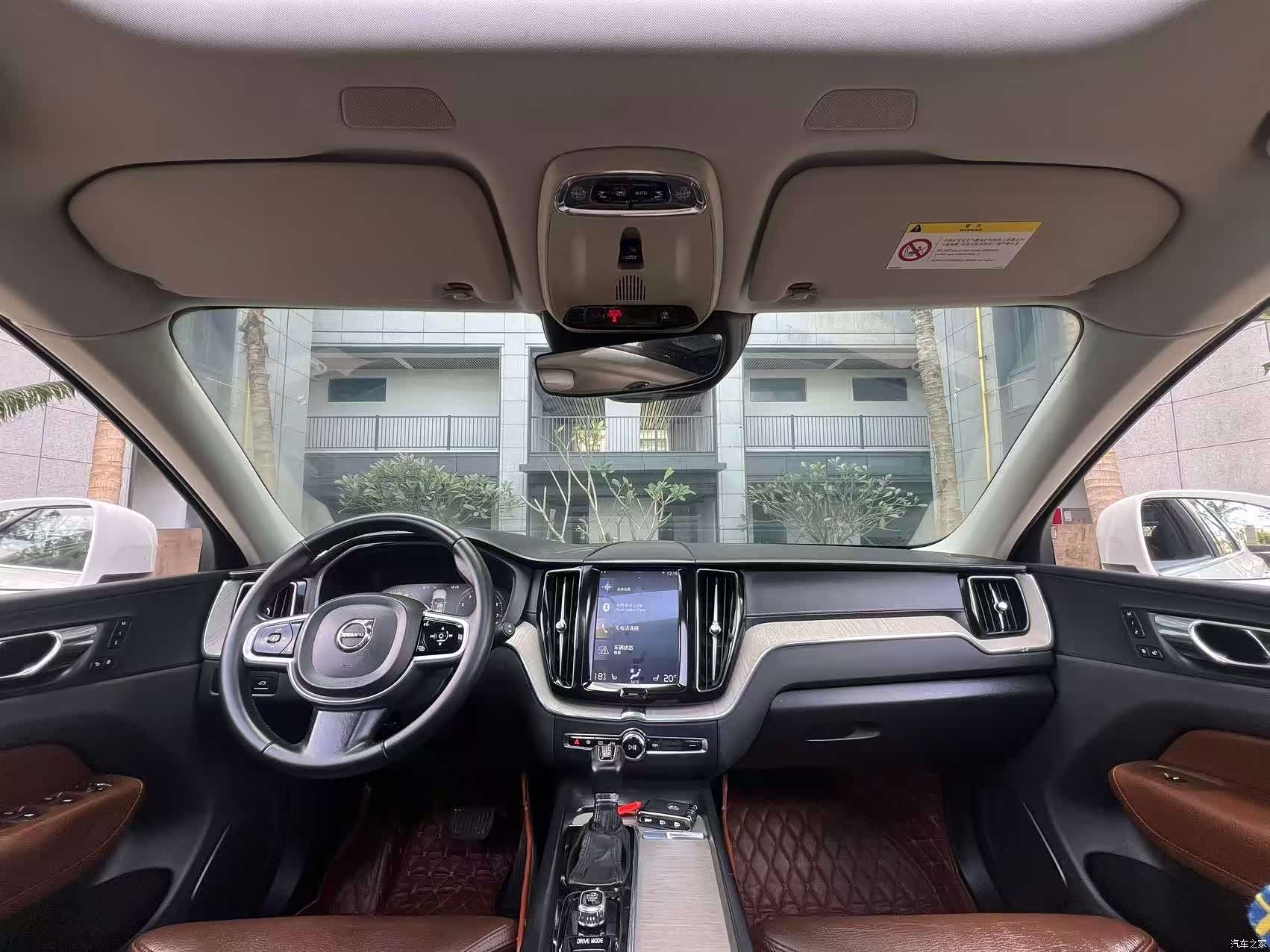 Volvo XC60, 2018 13
