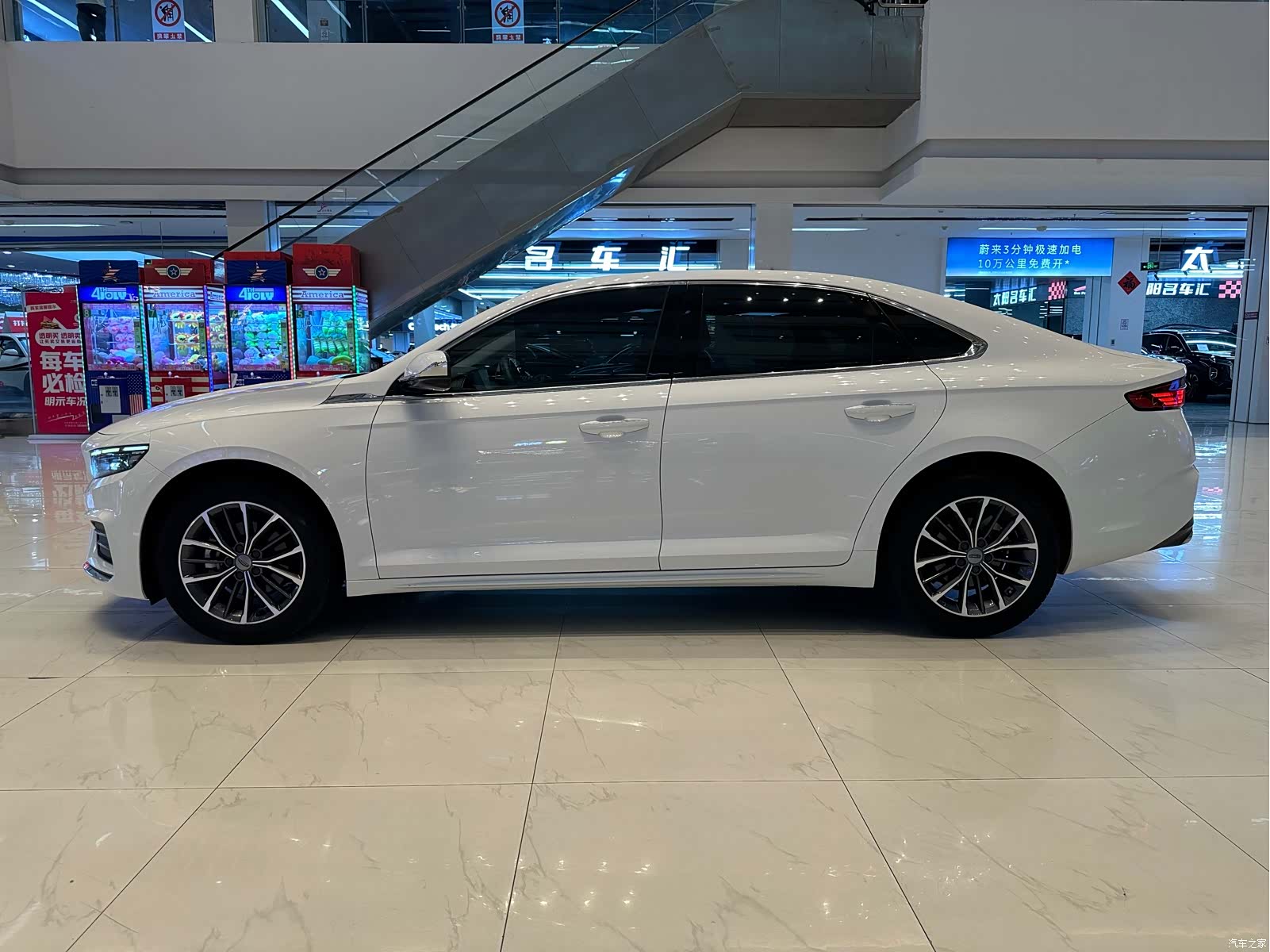 Geely Preface, 2022 8